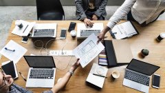 電話銷售企業(yè)用的呼叫中心是怎樣的？