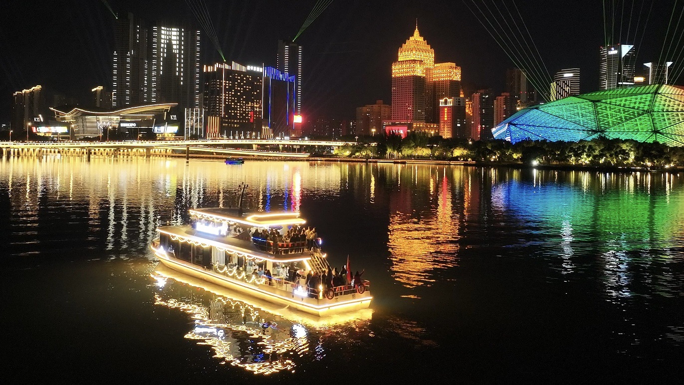 合力億捷攜手沈陽渾河游船，用電話AI Agent共創(chuàng)文旅服務(wù)智能化新標桿